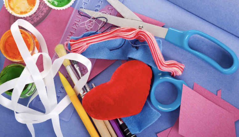 English & Crafts - twórcze ferie bez ekranów!